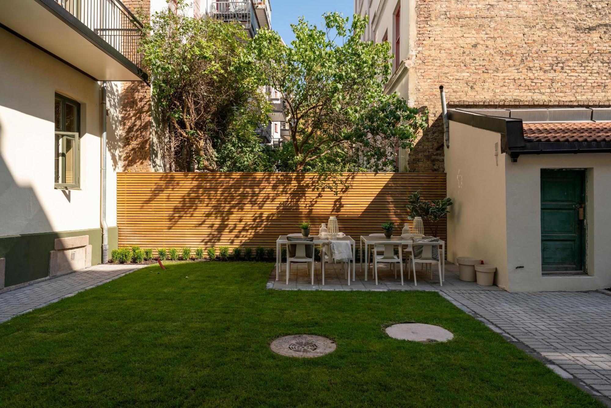 Dinbnb Apartments Gruenerlokka I 2-Bedroom With Double Queen Room & Balcony Oslo Bagian luar foto